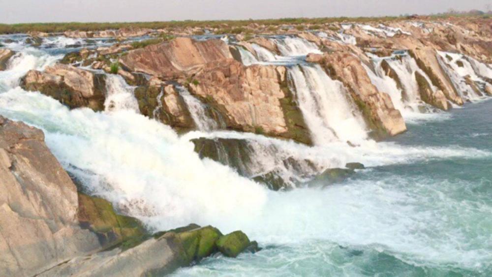 Capture the serene beauty of Stung Treng’s natural landscapes